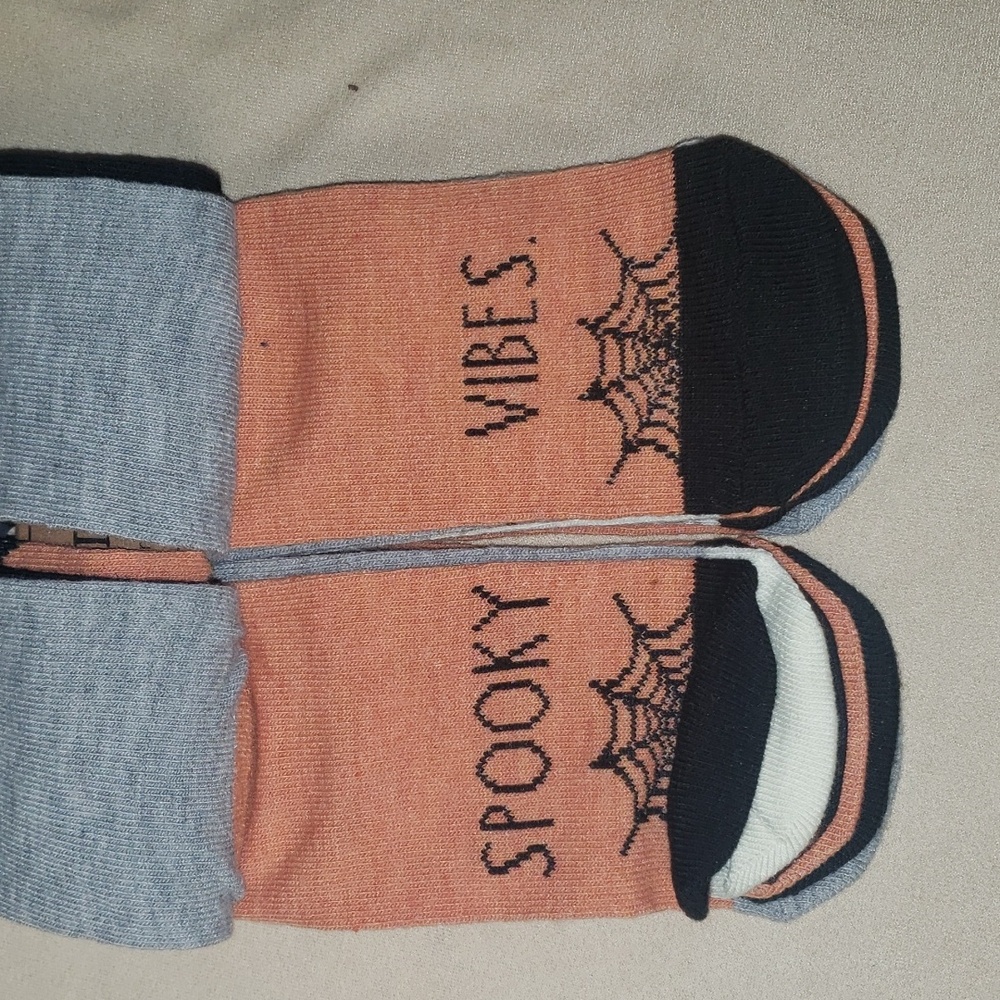 Socks - Picture 6 of 16